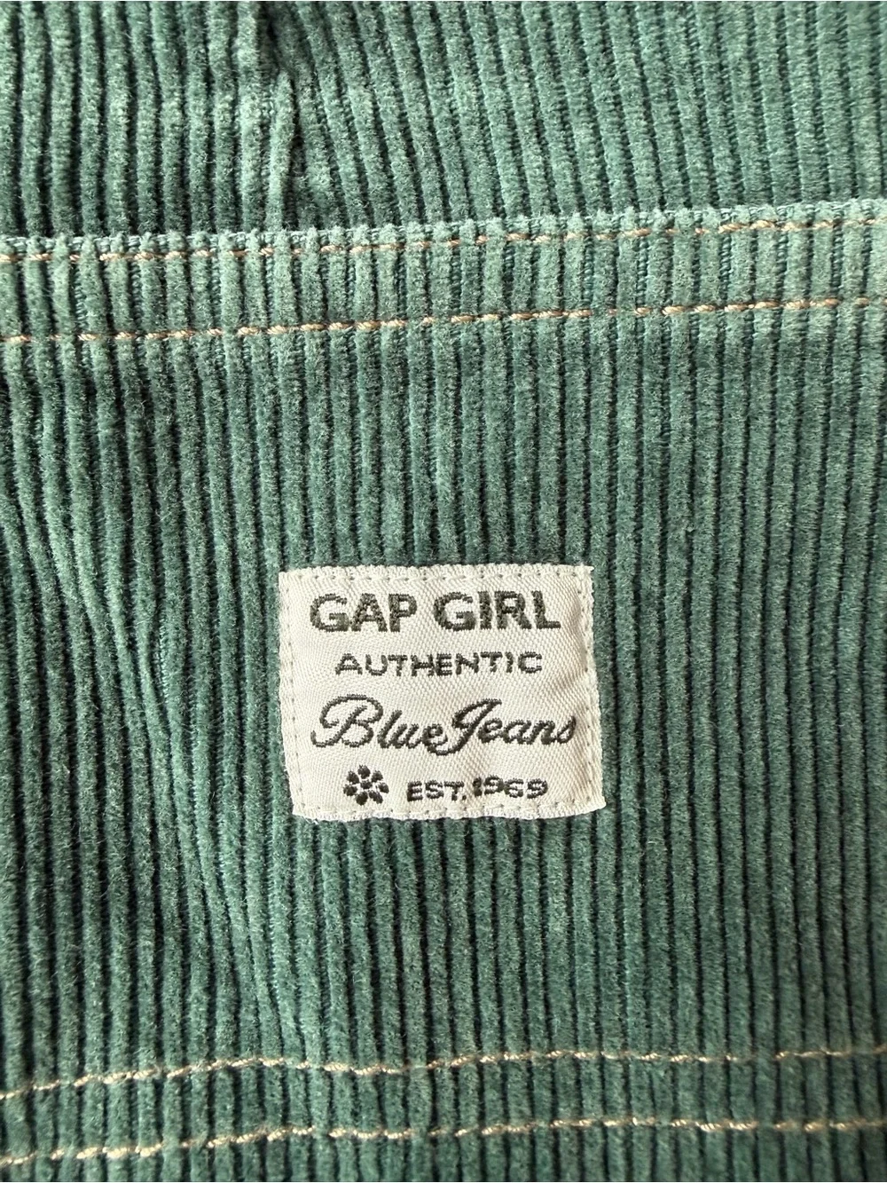 Vintage 90s/Y2K Gap Kids Forest Green Corduroy Mini Skirt - Size 10